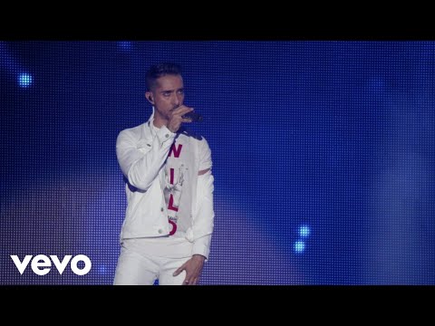 Moenia, Sentidos Opuestos - Prohibido Besar / A Dónde (En vivo)