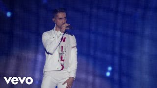 Moenia, Sentidos Opuestos - Prohibido Besar / A Dónde (En vivo)