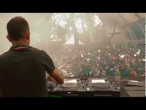 Paulo Foltz playing 'Time' [Village Canindé - São Paulo, Brazil]