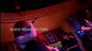 Amuk - Akar Dan Bumi