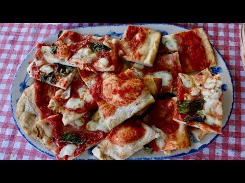 Pasta Grannies enjoy homemade pizza from Ischia!