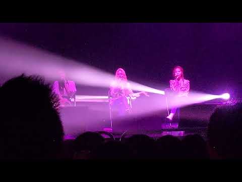 [FANCAM] 190322 Dreamcatcher Singapore SY HD GAH Special Stage - As Long As You Love Me/Boyfriend