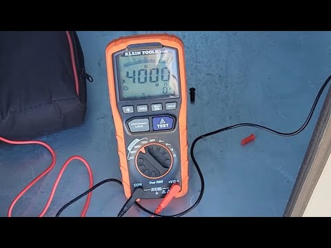 Klein ET600 megger
