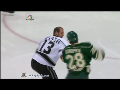 Kyle Clifford vs Zenon Konopka