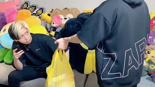 まえっさんの時飛ばし見たかったなw - 【兄と弟】ヒカルの手料理が食べたくて勝手に食材買ってカメラ回したらツンデレが激しすぎて現実はそんな甘くなかったww