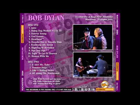 Bob Dylan on Tour with Willie Nelson - Live at Mayo Field Rochester, Minnesota 2004 (Full Show)