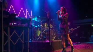 Maan - Someone That I Never Know Live at Tivolivredenburg (Cloud Nine)