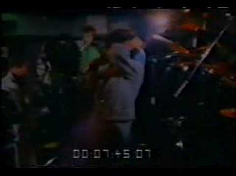 X Ray Spex - Live At The Hope & Anchor ( Part 1 )