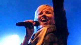 Ilse DeLange - The lonely one - De Doolhof (Tegelen)10-05-08