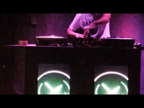 Drumcall Sessions - Techno Music Station