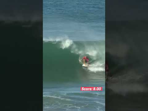@jadsonandre making it out of the doggy door and into the Round of 32 💥 GWM Sydney Surf Pro