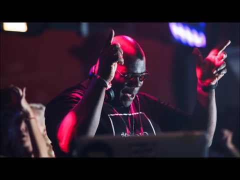 Carl Cox  Winter Party @ The Point, Dublin,Ireland - 2FM 13th Oct 2001