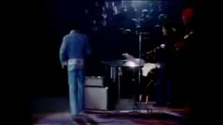 Elvis Presley 1972 - I Can&#39;t Stop Loving You - HQ Audio