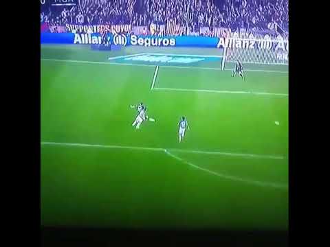 Luis Suarez misses a sitter against Malaga Barcelona vs Malaga 21/10/2017