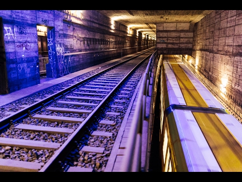 Berliner U-Bahn im U9 & U10-Tunnel