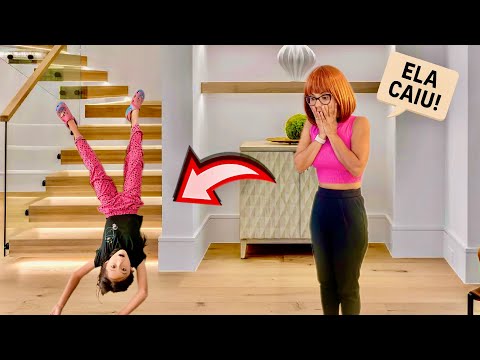 I Trolled Velma Falling Down the Stairs! 😱 WEBSERIE - THE MYSTERIOUS NEIGHBOR