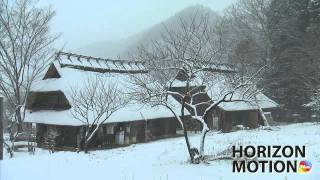preview picture of video 'FULL HD 1080P 日本 山梨 Yamanashi 茅草屋 冬 冬天 雪 降雪 下雪 aq0003063'