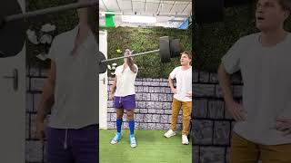 O LUCCAS NETO VIROU O SUPER HOMEM!!