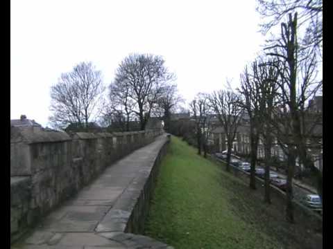 Quick look around York city walls