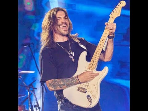 Juanes se salvó de morir en masacre en Medellín - La Kalle