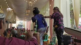Download lagu JAMBU ALAS voc triana & kartam - Dewa Musik Banjarnegara mp3