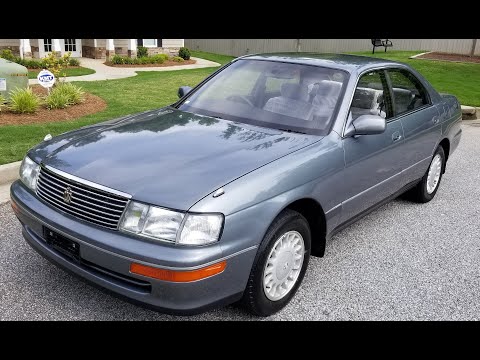 1992 Toyota Crown Royal Saloon