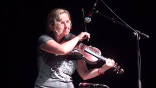 2015 Clifftop 3rd Place Fiddle Contest – Erynn Marshall