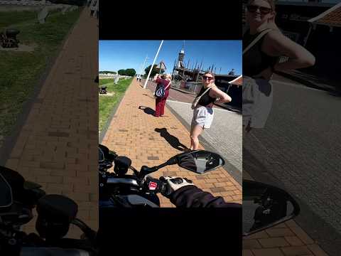 rustig aan mevrouw foto moet natuurlijk wel goed wezen @xdemiorla @ilse_mt09