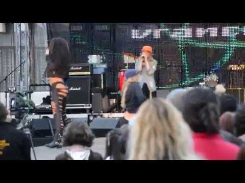 Corina feat. Don Baxter & Smiley - Imi place la tine tot