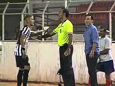 Neymar acusa técnico do Ituano de Racismo Ituano  0 x 1  Santos 30/01/2013