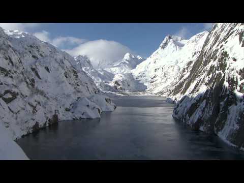 HANGAR-7-SOUND - SNOWFLIGHT