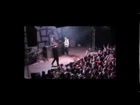 Micro one ft. Erke Dinamitas LIVE 2013 @LOFTAS