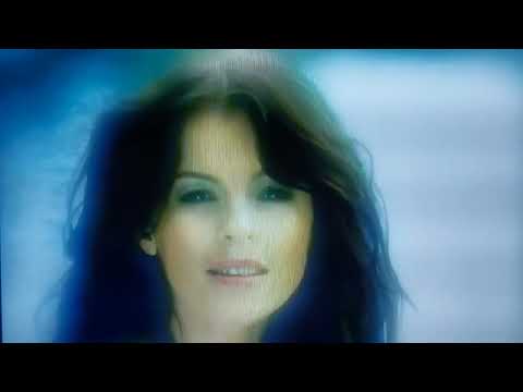 Iveta Bartošová - Soud nad samohláskou A ( Fan video )