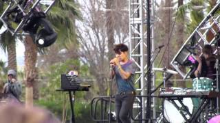 Neon Indian - Blindside Kiss (Live @ Coachella Weekend 1 in Indio, Ca 4.13.2012)