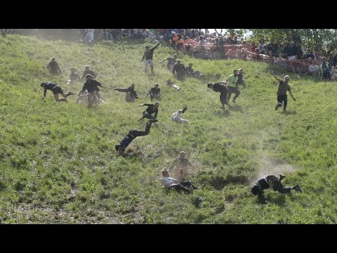 Thrills and spills as Cheese Rolling 2023 leads to MULTIPLE injuries in Gloucestershire, UK