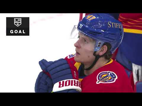 2/22/21  Dustin Brown Lifts The Kings To 2-0 In The Second Period