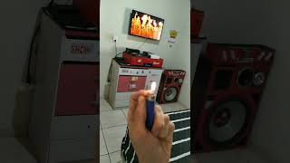 Download lagu It was so strong it broke the door 😳 mp3