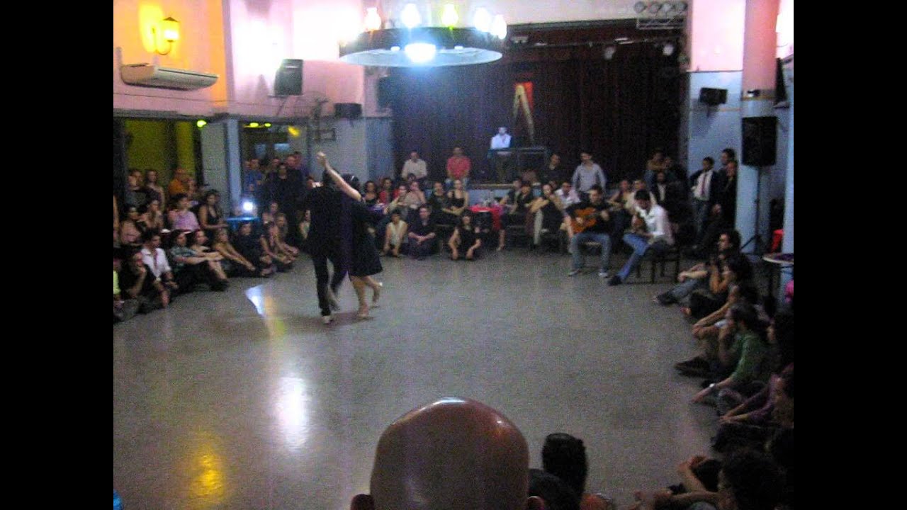 JULIO BALMACEDA y CORINA DE LA ROSA. Vals. Guitarras: OMAR BLANCO y SEBASTIAN COLAVECCHIA