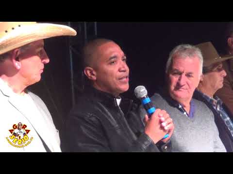 Diferentemente do Governo Francisco Junior , Padre Valdir abençoa a Festa Junina 2018 de Juquitiba do Governo Ayres Scorsatto