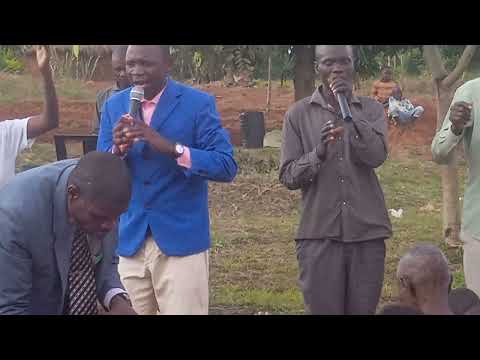 Nimeskia Roho wabwana ( Niombe Sana)