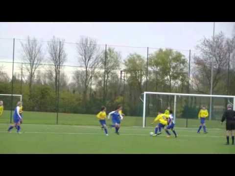 NU 14 SK St.Niklaas-KSV Temse (deel 1 - 26/11/2011)