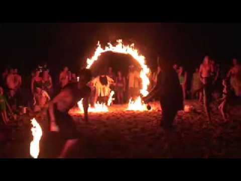 FIRECLOWN , FIREDANCE AT LITTLEBEACH