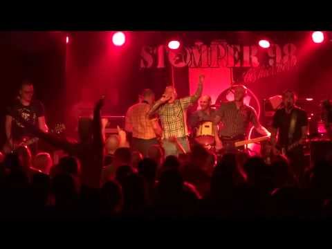 Stomper 98 feat. Lars Frederiksen "Heartbeat" // Scheune Dresden (03.05.2013)
