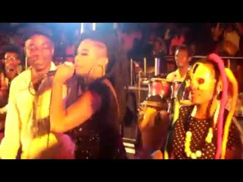 Un concert à la 3G avec mama ktino lady ponce & mani bella