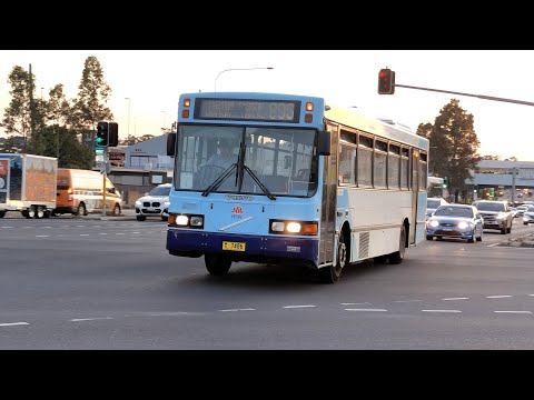 Busabout Smeaton Grange M/O 7486 - Volvo B10MSE Volgren CR221