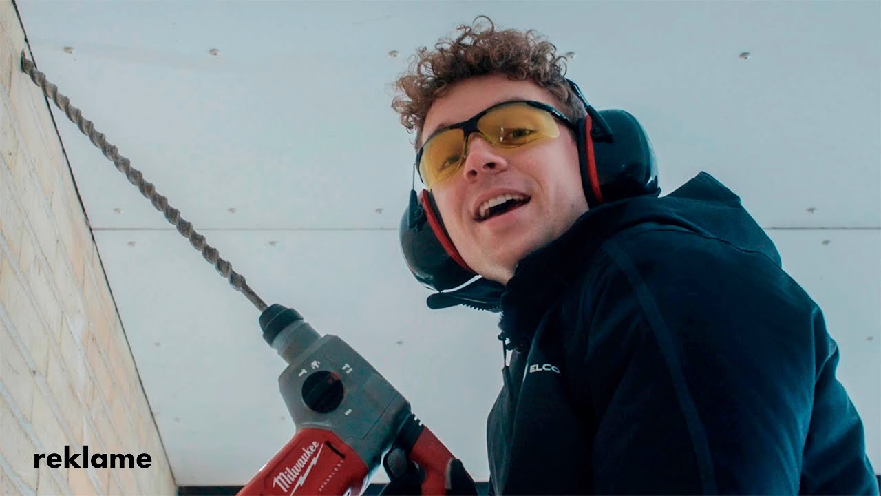 Hvordan bliver jeg elektriker? Her f&aring;r du svaret - YouTube video