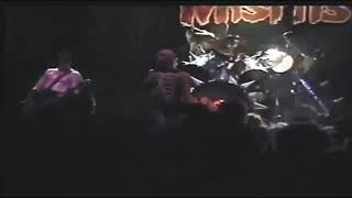 All hell breaks loose - Misfits