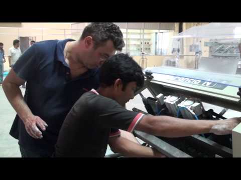 Plastic button machine