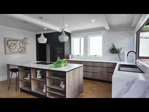 100 Alexandra Street, Bardon, QLD 4065, 4 rūma, 3 rūma horoi, House