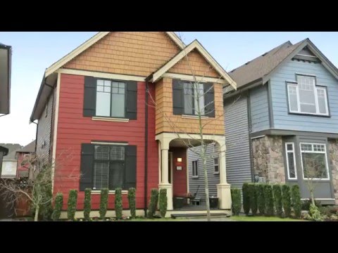 Cloverdale’s Clayton Hill; Coach Home Opportunity! (VIRTUAL TOUR)